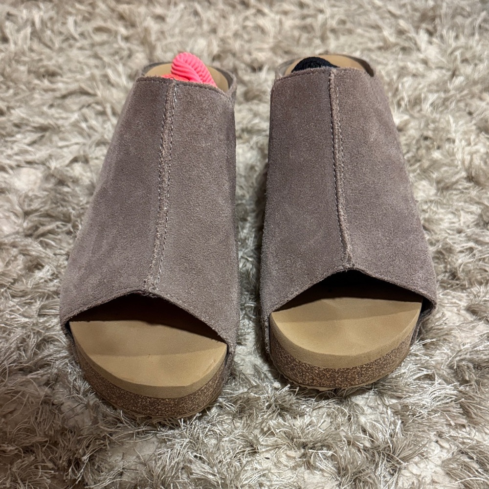 Volatile Taupe Suede Wedge Ankle Booties - Picture 2 of 6